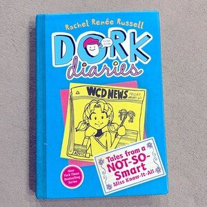 Dork Diaries: Tales #5 - NOT-SO-Smart Miss Know-It-All by Rachel Renee Russell !
